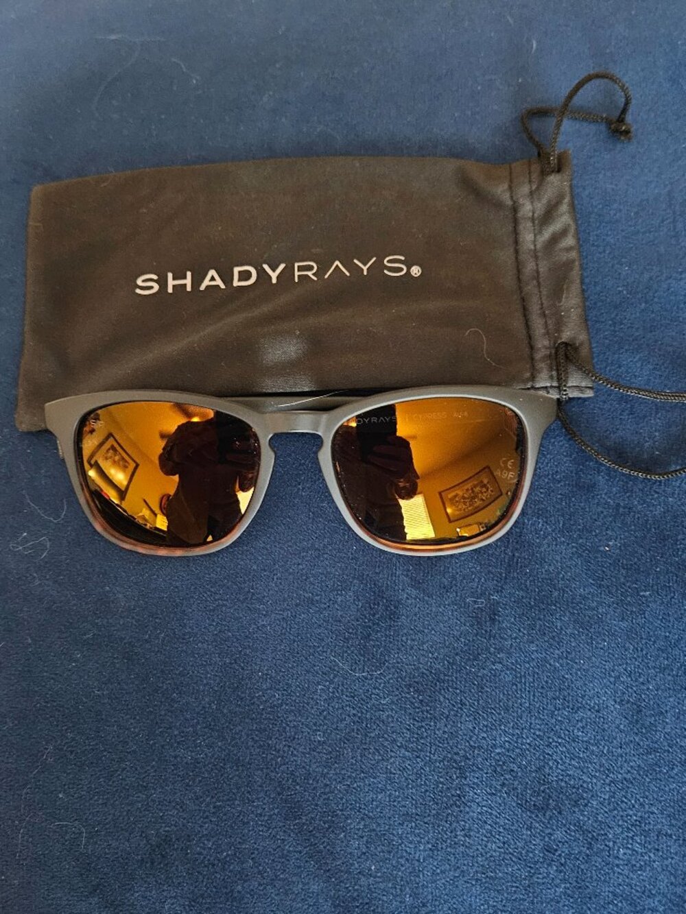 Shady Rays Cypress AU-6 Dusk Sunglasses Black with Grey Tint Lens {#811-3}